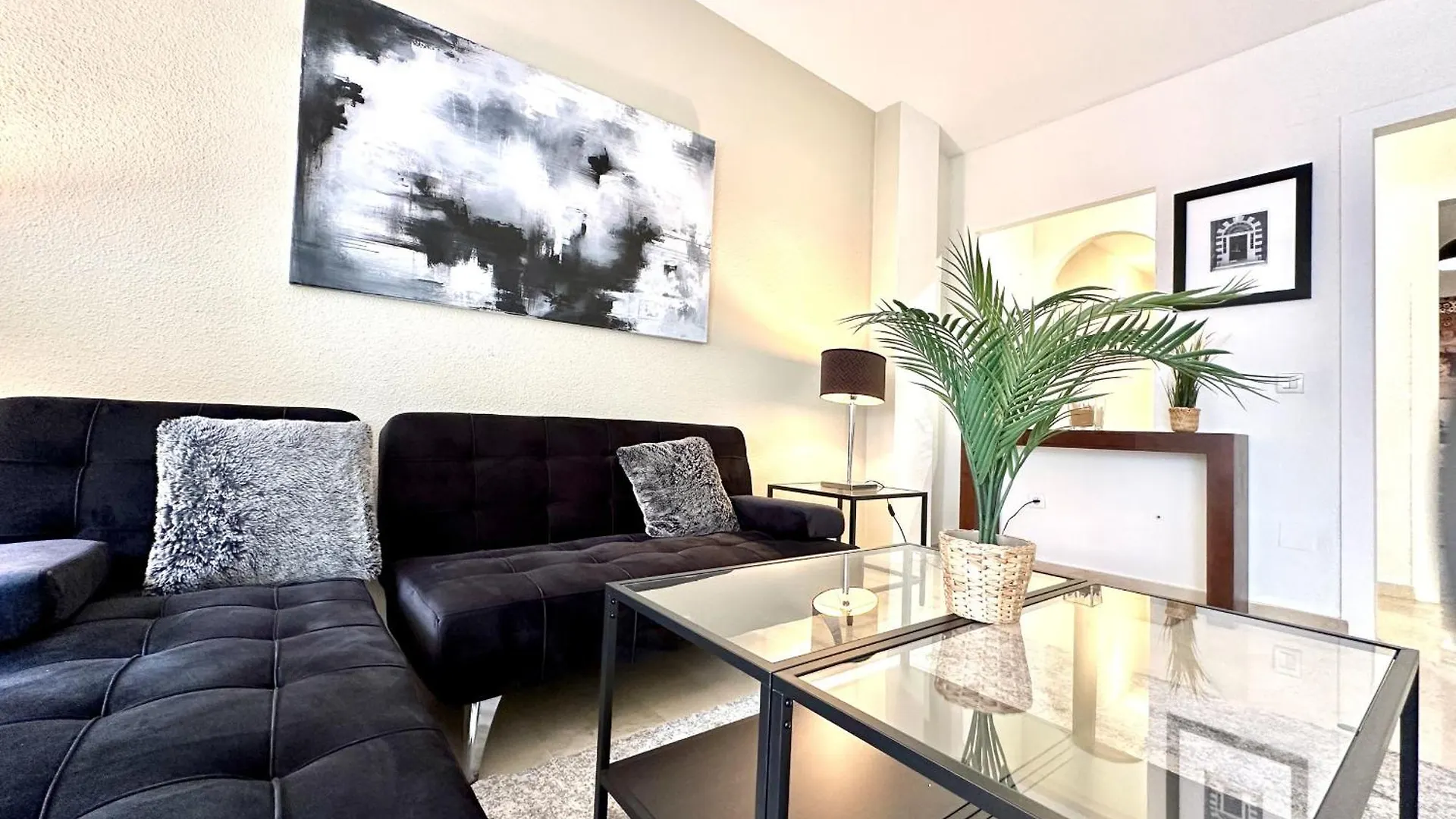 Urbe10 Ferrandiz 2 Bedrooms Apartment Malaga Spain