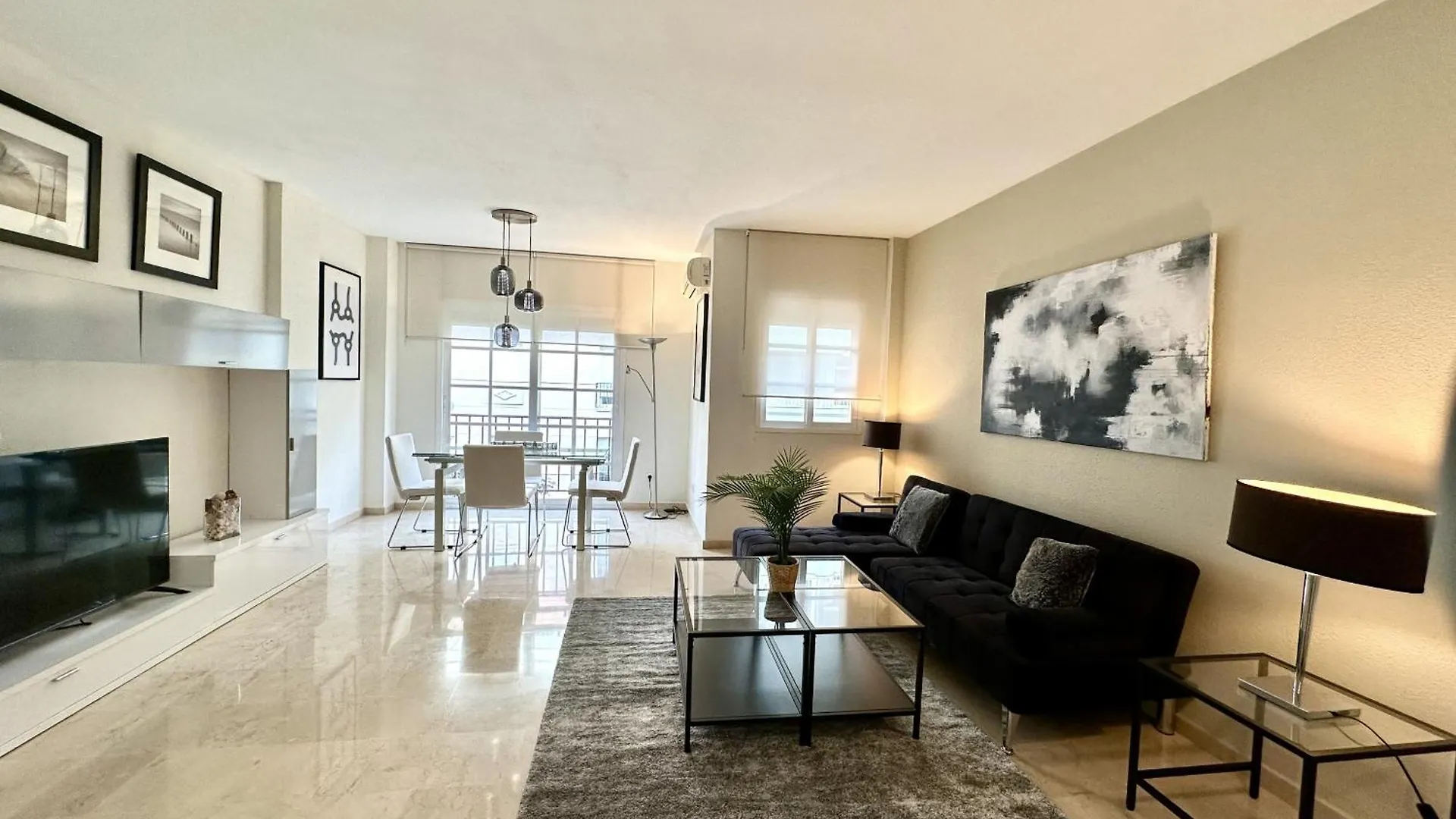 Urbe10 Ferrandiz 2 Bedrooms Apartment Malaga